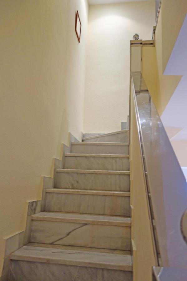 Marbella House Apartamento Duplex Екстер'єр фото